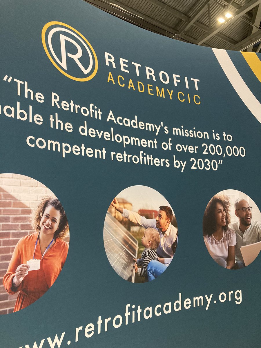 retrofitacademy's tweet photo. We are setup and ready to welcome you all to @FuturebuildNow. Safe travels everyone. #futurebuild2022 #WHRZ https://t.co/ZUXWlkIBrf