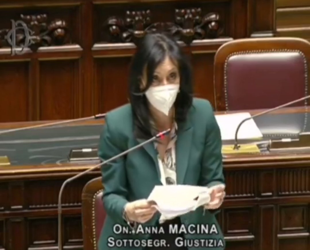 Anna Macina tweet media