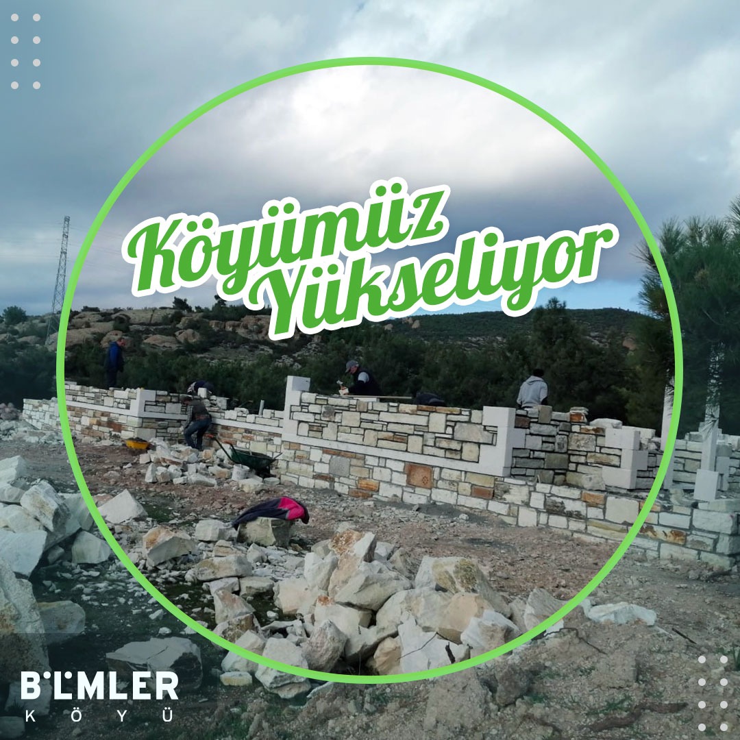 BilimlerKoyu's tweet photo. 🏘️ Köyün bir taraftan yolları, bir taraftan binalarına giriştik.

Birkaç koldan inşaat ilerliyor. https://t.co/AAgm48vxvt