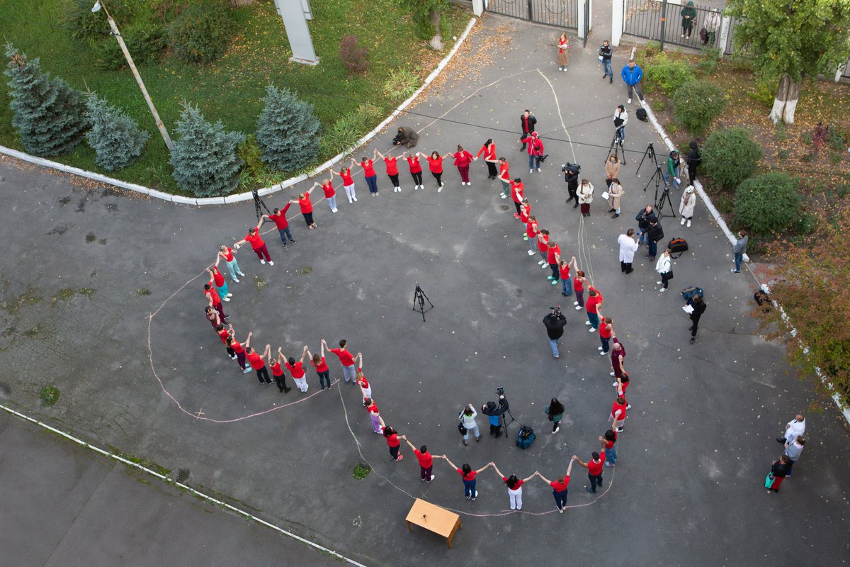 worldheartfed's tweet photo. WHF expresses unequivocal support for #Ukraine 🇺🇦 and its people. We join @WHO in their call to end the aggression and to not target health facilities. #NotATarget

Read our statement 👉 https://t.co/PYC8TGWfHA

📷 Your Support Charity Foundation (🇺🇦), WHF Member https://t.co/yfU3ViCJRQ