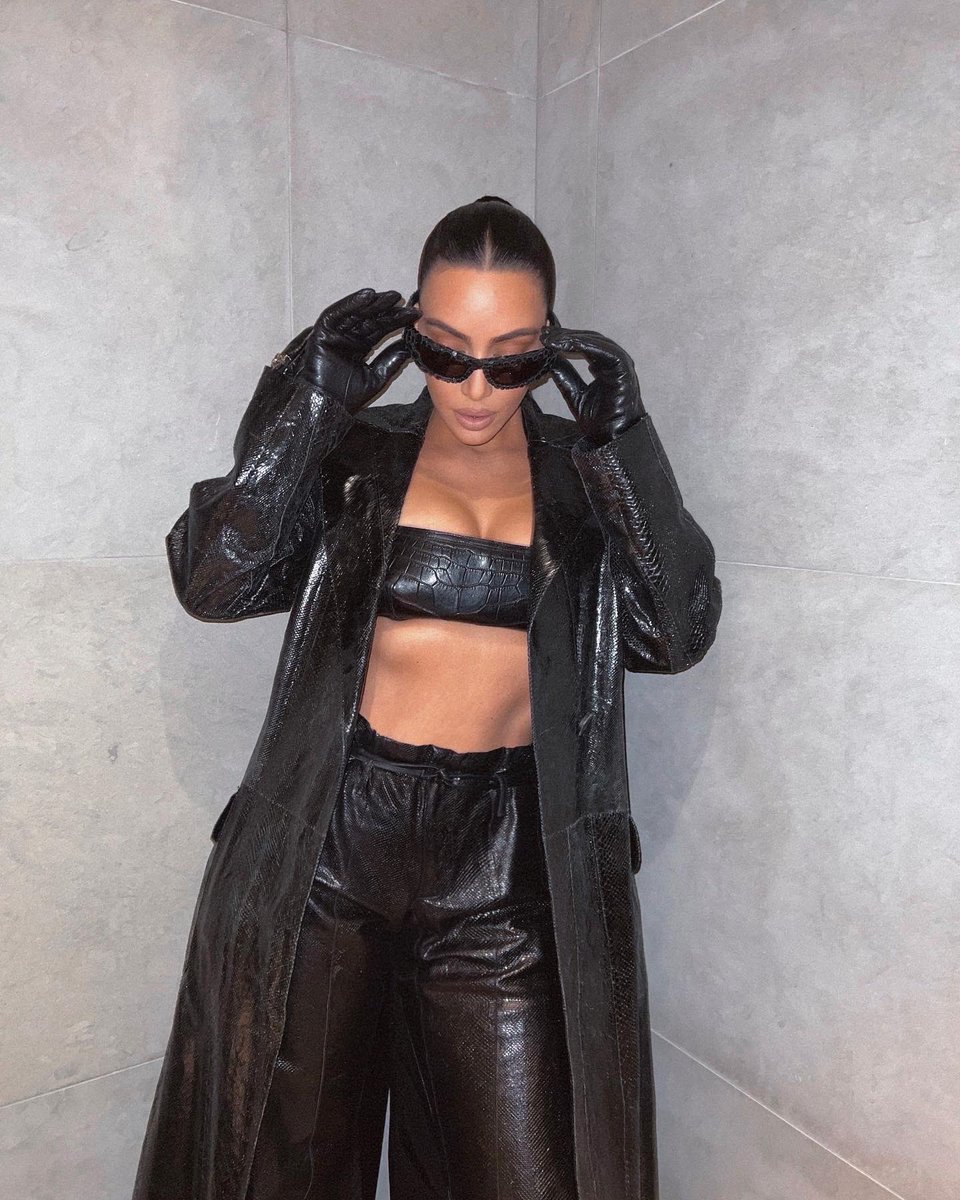 Kim Kardashian tweet media