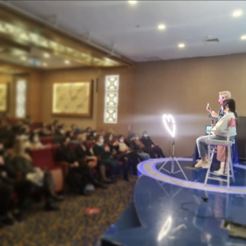 Saç Bakımı ve Güzellik Hizmetleri Program Başkanı Öğr. Gör. Pelin Özgünay’ın düzenlediği “Benefits Cosmetics Sektör Buluşması” adlı etkinlikten kareler…

#igushmyo #igugelisim #istanbulgelişimüniversitesi #saçbakımı #saçbakımıvegüzellikhizmetleriprogramı