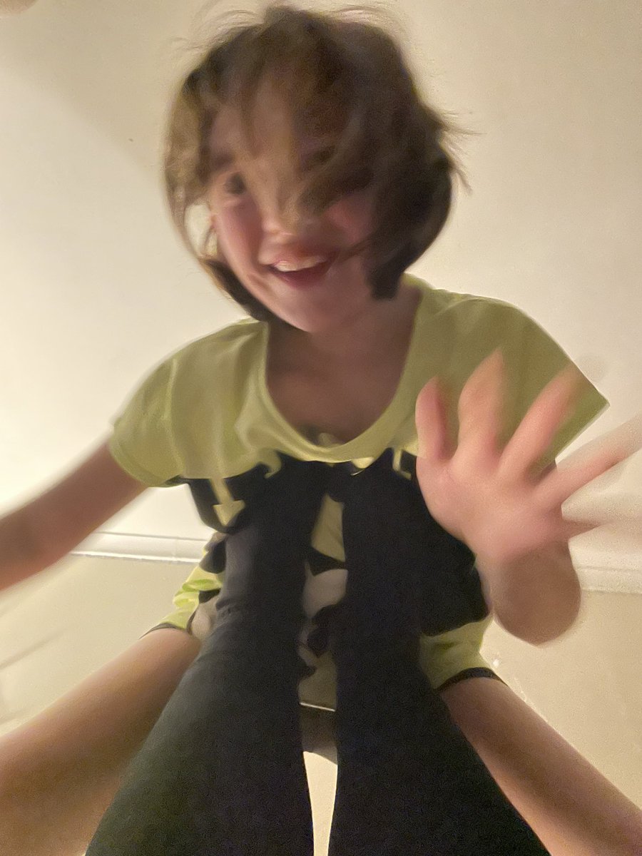 Great day with @skyereynolds @CWilsonPoet chatting parent and child movement, balancing and connection for #WeePeepsBigFeels - then I come home and my mind reader 9yo says “make me flyyyyyy!” 😂 It was easier when they were wee 😉