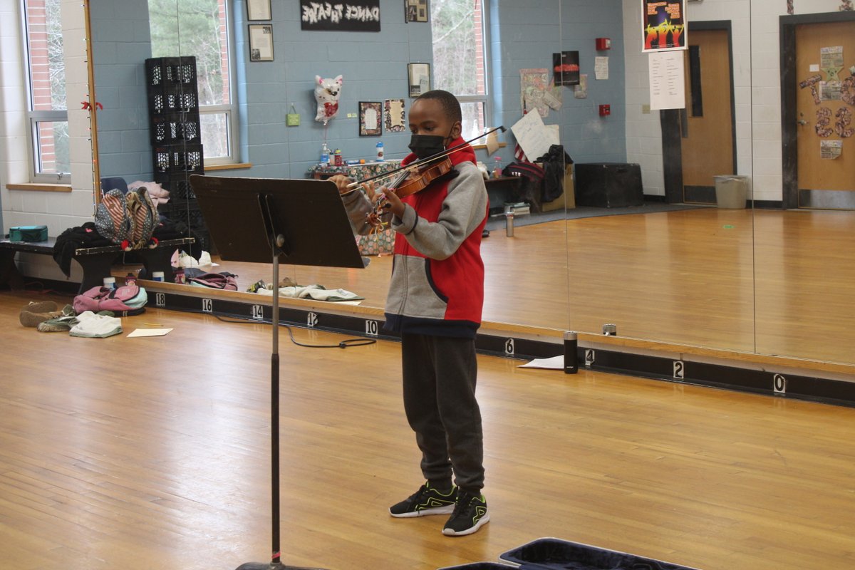 We had a great time at our February Workshop last week! Thanks to everyone who helped make it possible both on stage and off. Registration is now open for April Workshop! 

Learn more and sign up: reaglemusictheatre.org/education