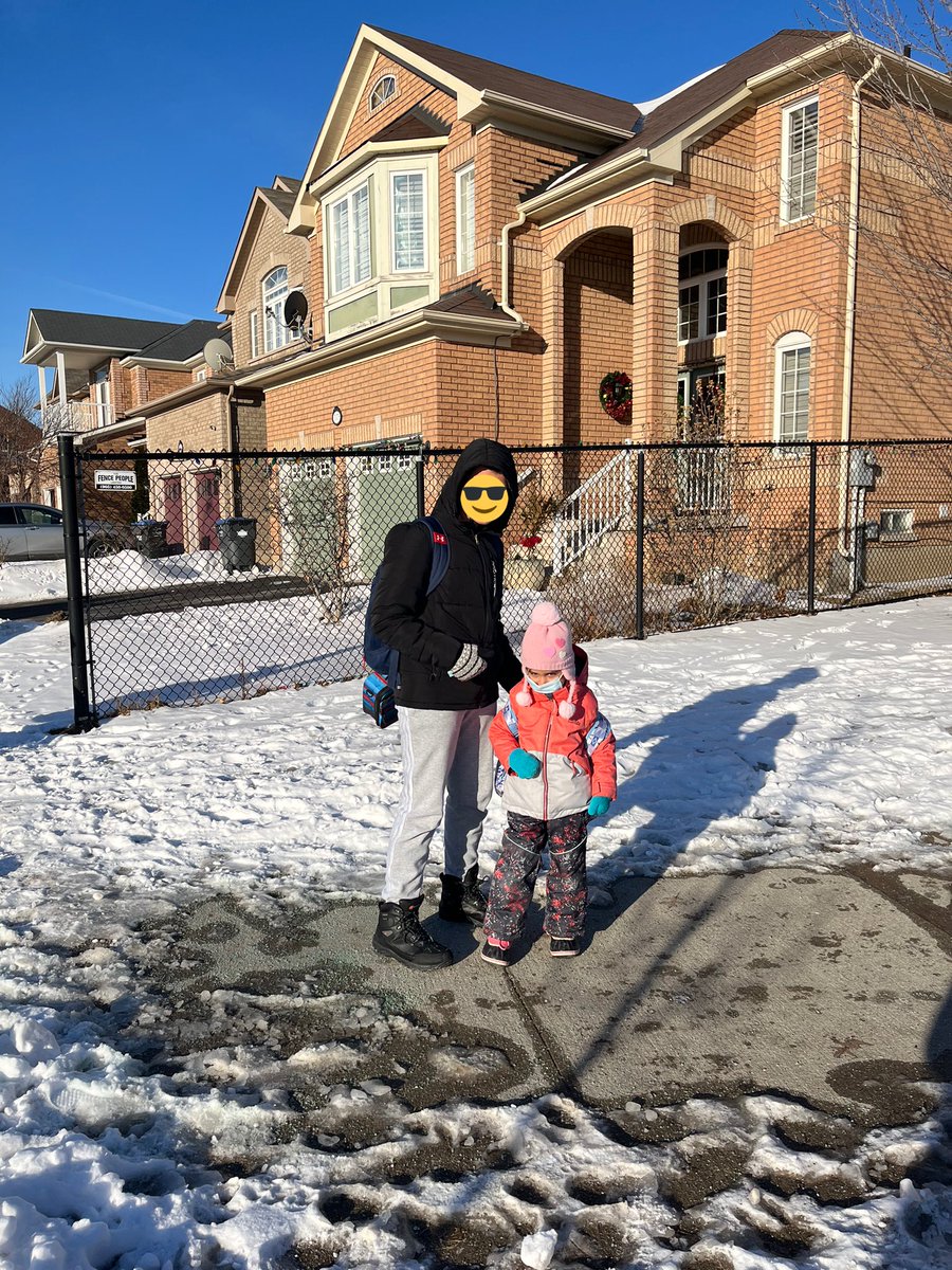 dpbrnrd_eco's tweet photo. What a successful #winterwalktoschoolday. Thank you to our amazing bears who walked to school today.  @StBernardDPCDSB. Did you know that walking can help strengthen your bones and muscles and improve muscle endurance 💪🏻…. Will you continue walking? #ecofriendly #keepwalking 🌎 https://t.co/jcWbWGThH1