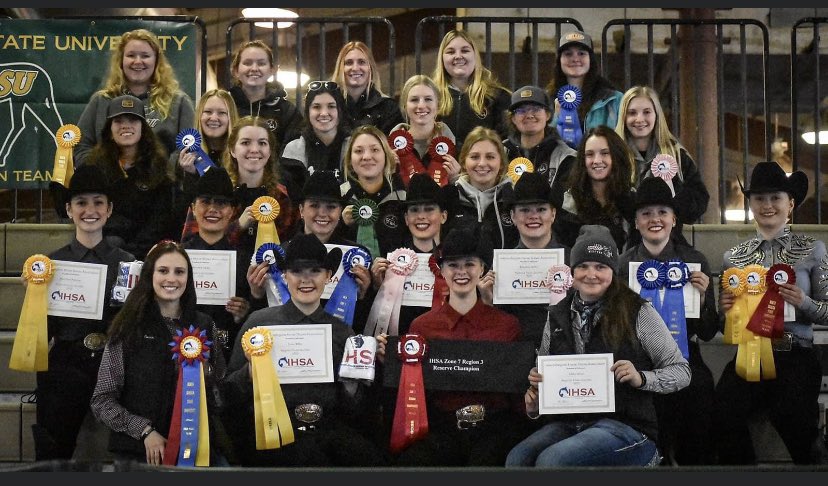 hartsky1's tweet photo. So proud of @sakehart8 and the UWRF Western Team as they advance to the Semi Finals in Lubbock,TX. 🐎 https://t.co/E5RBbhuJ8F
