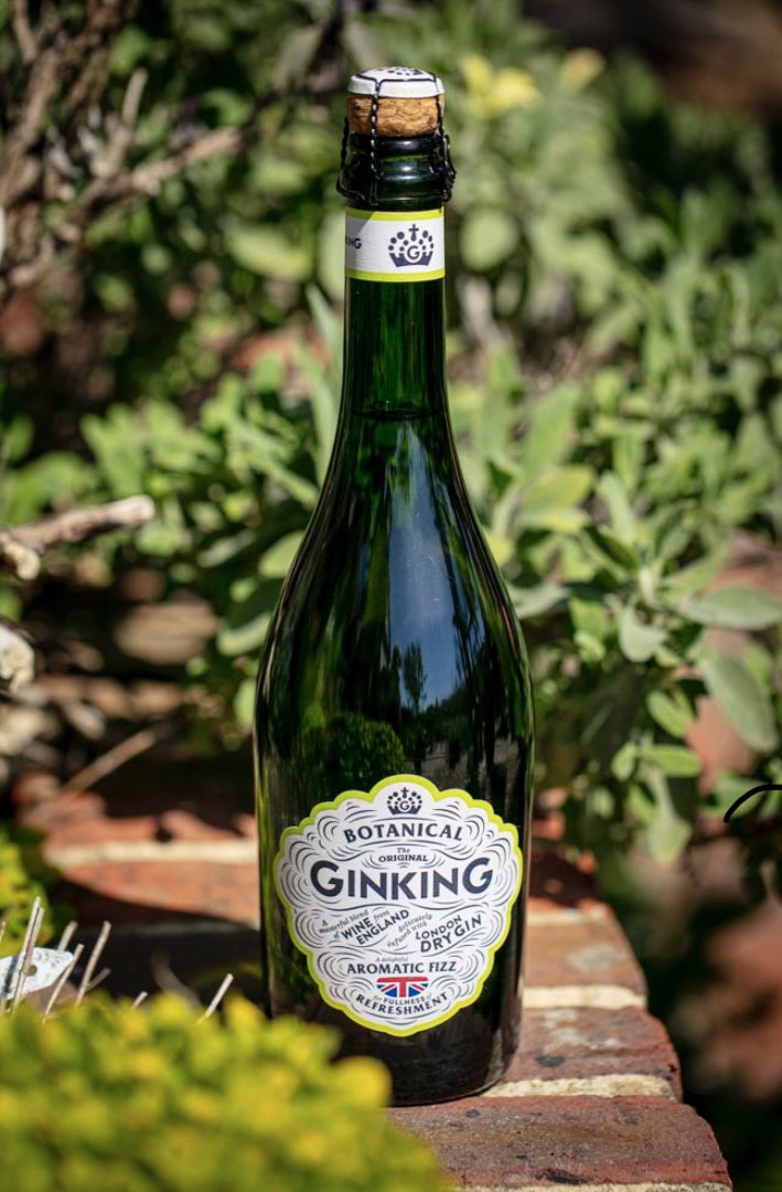 Ginking2016's tweet image. Ginking’s versatile aromas mean it can be enjoyed with a great selection of garnishes such as citrus fruits, berries, and herbs.
