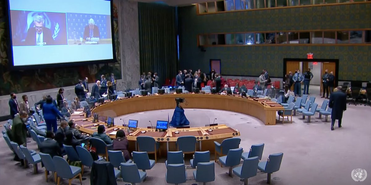 The situation unfolding in #Ukraine is a full-blown humanitarian crisis. At today’s <a href="/UN/">United Nations</a> Security Council meeting, world leaders put the urgent needs of the civilian population into focus. More in this thread ↓
