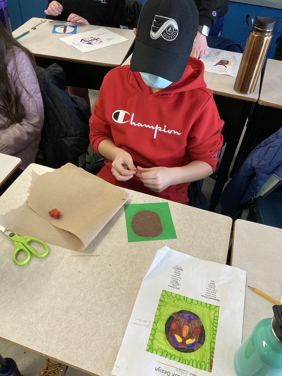 Grade6R's tweet photo. Working on our clay masks @GPVanierJH https://t.co/oxS8u0mcRe