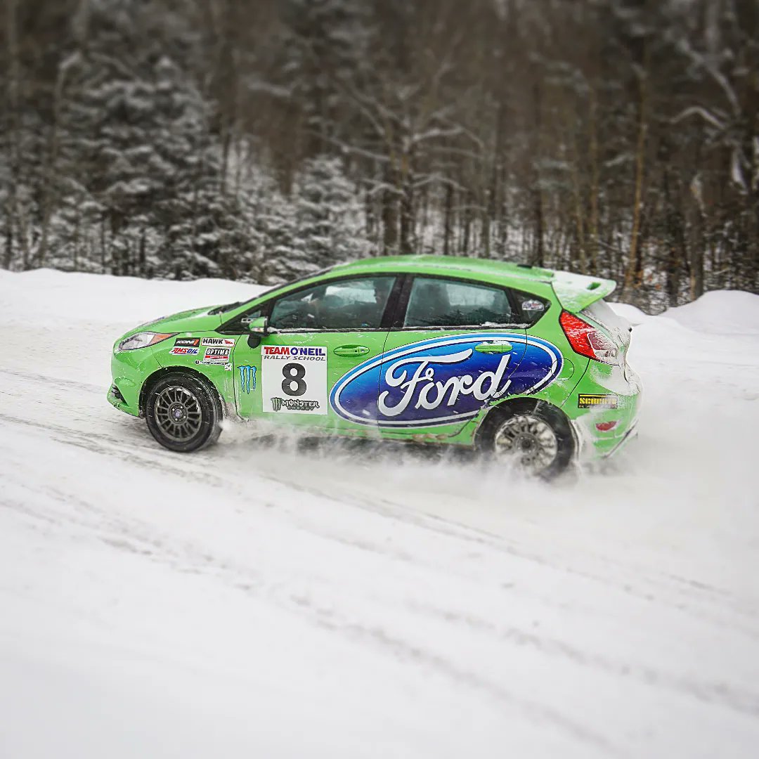 TeamONeil's tweet photo. Are you going red (e46) or green (FiST)? In the snow, we often say limit your input. Separate them, be delicate, and start early.
#teamoneil #teamoneilrallyschool #rallying #rally #bmw #bmwe46 #fordfiesta #fiestast #snow #snowdriving https://t.co/yJgpYgLklL
