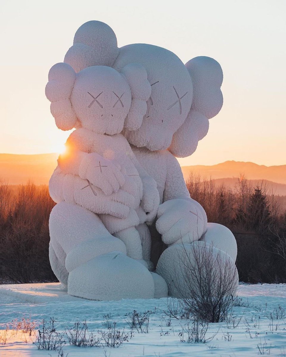 kaws:holiday 
📍changbai mountain, china.