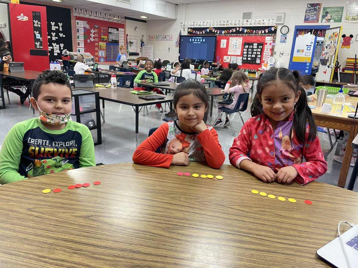 Kelly Hain tweet media