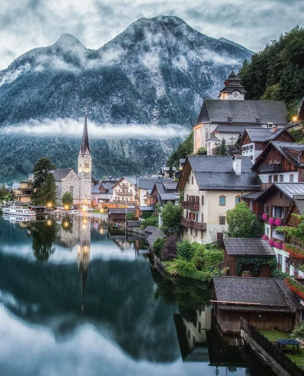 Archite01899733's tweet image. Hallstatt, Austria 
Photo by: paulo.travels