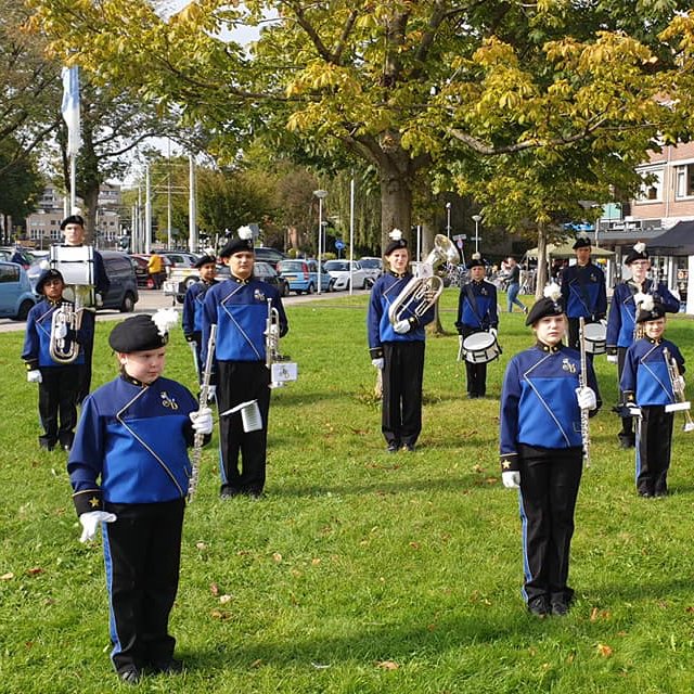 jongeuroband's tweet photo. “Jong Euroband kijkt weer vooruit!”  Lees het laatste nieuws op onze geheel vernieuwde website van de club via https://t.co/ktUMgb4ego #jeb2022 https://t.co/9VwqELO1TF