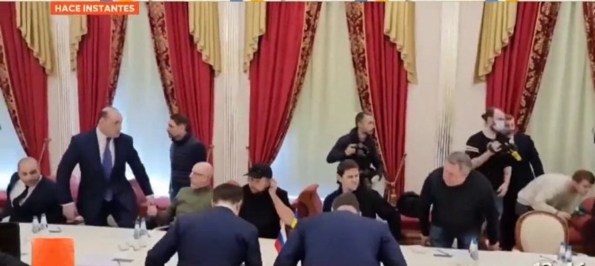 libertadorspain's tweet photo. #Ukraine y #Rusia acuerdan una segunda reunión en #Bielorrusia para seguir avanzando en los diálogos, y de una vez parar la #GuerraEnUcrania #UcraniaRussia https://t.co/4eZ7twjVyu