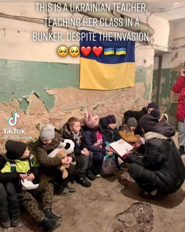 grainnerossiter's tweet photo. Leadership, strength and an ability to create a 'normal' for these children in times of despair is one of the many qualities of an amazing teacher, leader and inspirational human being
@patriciamannixm @Leaders_SoE @niamhickey @JacquelineJord  #leadership #courage #love https://t.co/bjITFxHBld