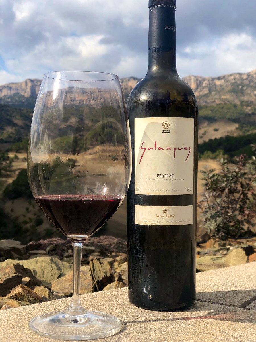 Tot un luxe i un privilegi haver pogut conèixer <a href="/masdoix/">Mas Doix</a> de primera mà. Respecte a la tradició, compromís amb l’entorn i coherència. Llarga vida al Priorat! 🍷