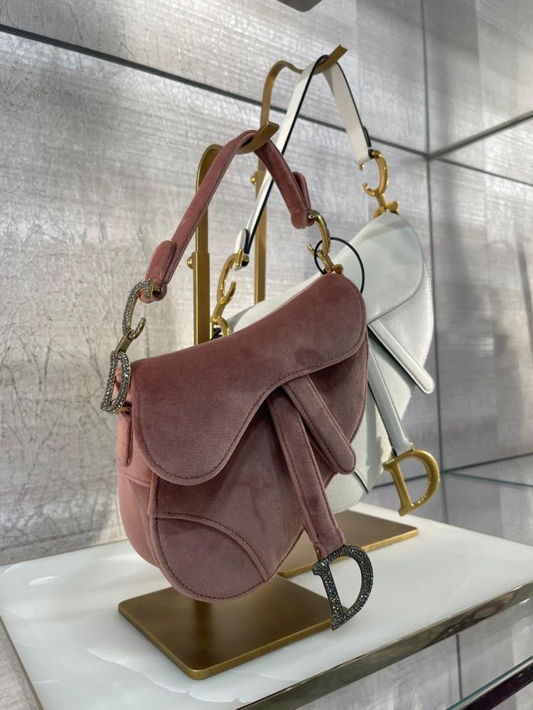 dior velvet saddle bagTìm kiếm TikTok #15 dior velvet saddle bagTìm kiếm TikTok