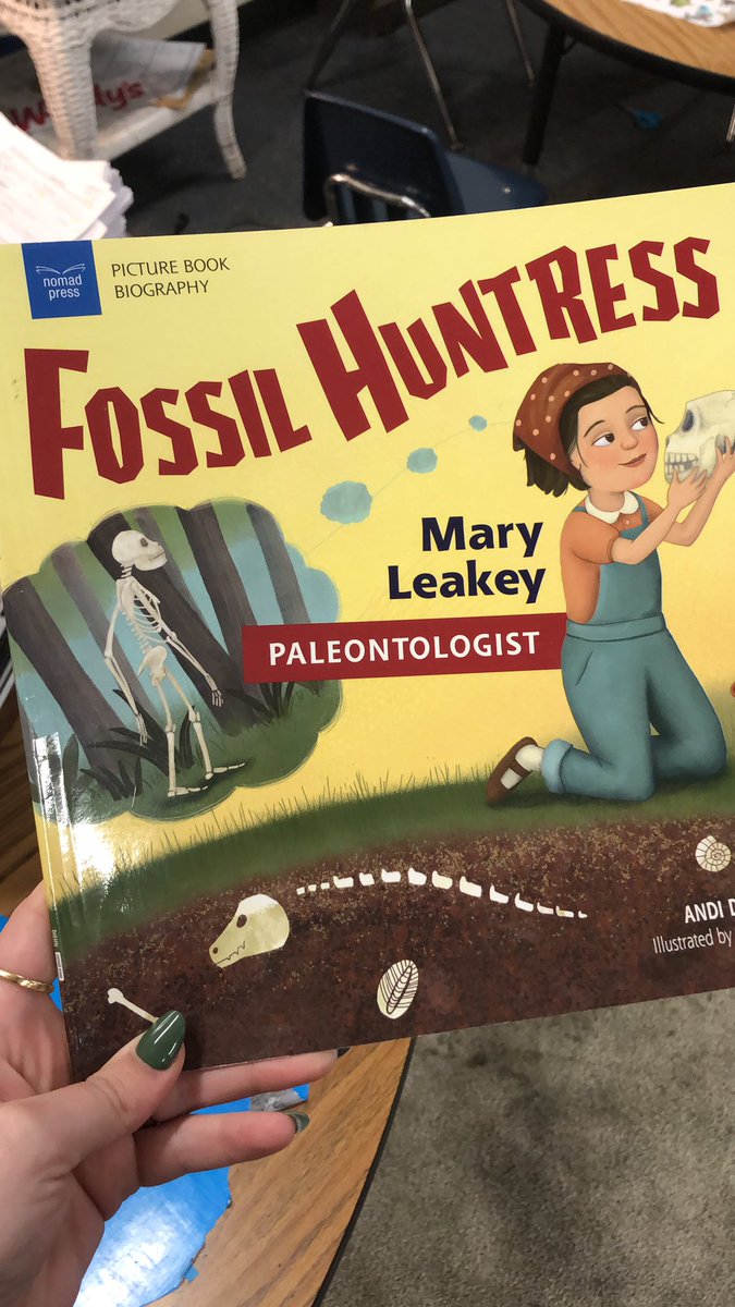 Future paleontologists and geologists  at work! @Killian_STEAM @gore_mgore @PaigeMaloneKES <a href="/franklinscsu/">Stacey Franklin</a>