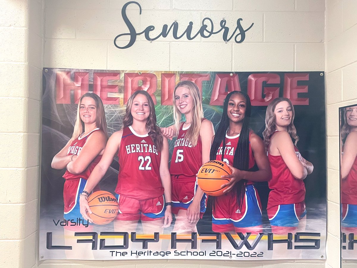 CoachStephens12's tweet photo. I cannot say enough about the leadership of our five seniors this year. Truly a special group of young ladies.

@MichaelaMikko @mayme_smith18 @HaylahSpence20 @ellathornton_ @quinneliana1 

It has been a joy and a blessing to know and coach y’all🔵🔴⚪️ https://t.co/fw63A758do