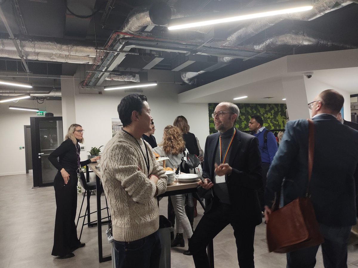 HelloUpstream's tweet photo. Smiles everywhere😇as new connections are being made🌈. Thank you to all of our Fabulous speakers Dr Samin Saaed of @NovartisUK, Richard Haynes of @Avadolearning, Bethany McDonald Shepherd of @LAMDAdrama and Stephen Cowan of @LBHF.🥂
#hubdot #science #technology #whitecity https://t.co/cLnTtnhgyr