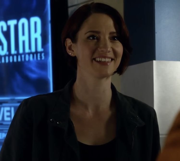 alexthinkrr's tweet photo. characters with the same mbti type as alex danvers (istj) https://t.co/etzjNN7Vxy