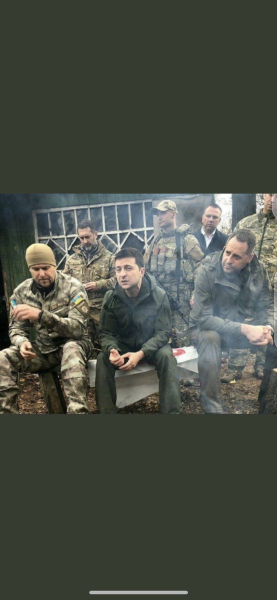 wassilaoulmi's tweet photo. يا ترى هل سيفهم الآن معنى الدفاع عن الوطن ؟ وهل سيشعر بقهر الشعوب المحتلة ؟! الرئيس الأوكراني 👇🏻 https://t.co/U4oCw2SUou