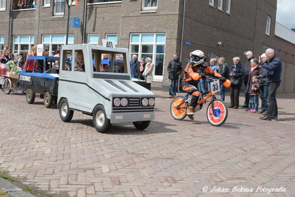Doe mee aan de gezelligste optocht van Dalfsen! 🤩 Voor opgeven, meer informatie of vragen, mail naar: optocht@oranjeverenigingdalfsen.nl
#praalwagens #prijzengeld #grotegroepen #kleinegroepen #buren #vrienden #familie #collega #skelter #fiets #optocht #Koningsdag #scootmobiel