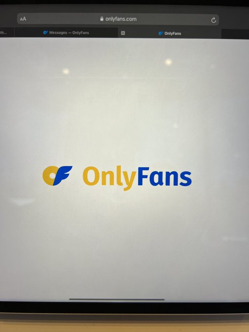 Was logging in to chat in the DMs, and absolutely love to see OnlyFans standing in solidarity with our