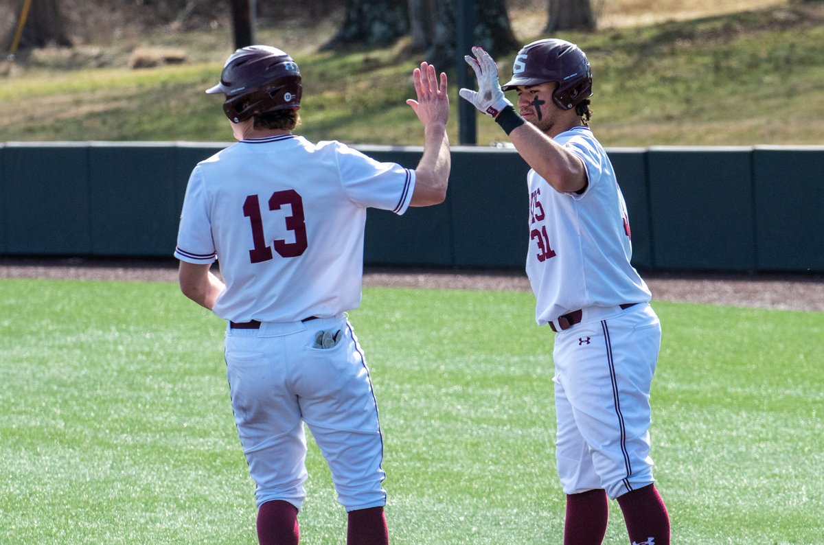SIU_Baseball's tweet photo. TIE GAME!

Zack Jensen comes through with a one-out double to knot it up.

B3 | SIU 2, UCA 2 https://t.co/88TEf0cGhX