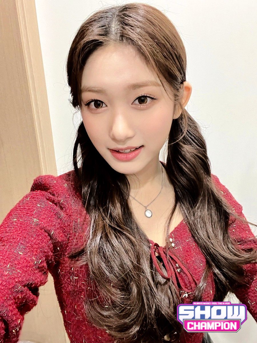 eeveetw's tweet photo. ·    ਏਓ .   be   our   ⭒   𝟷𝟷 ㅤ : ㅤ 𝟷𝟷     ¡   evoli   🪄   𝕦𝕡   ⌗   date    ː    at ✧. #𝙷our𝑶f𝔼lectricty

My-Melo in the #𝕡ikaㅡ𝒔t͟at͟ion! 🎀 Lista para gritarle y lanzarle mis chones a las más bonitas del condado, so #𝐥ets𝙱lack𝙼amba! ♡ https://t.co/sr2bOCUXna