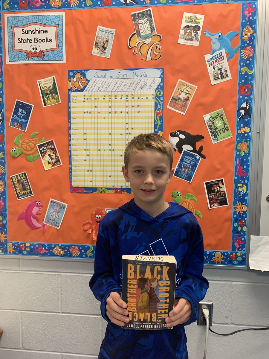 Super proud of this Starfish for finishing all 15 ⁦<a href="/FloridaSSYRA/">Florida SSYRA</a>⁩ books!  His favorite is Black Brother, Black Brother by ⁦<a href="/jewell_p_rhodes/">Dr. Jewell Parker Rhodes</a> ! Way to go, Brittan!! 👏👍☀️🤩 ⁦<a href="/LaurelOakElem/">Laurel Oak Elem.</a>⁩ ⁦<a href="/LOEMedia/">LOE Media Center</a>⁩