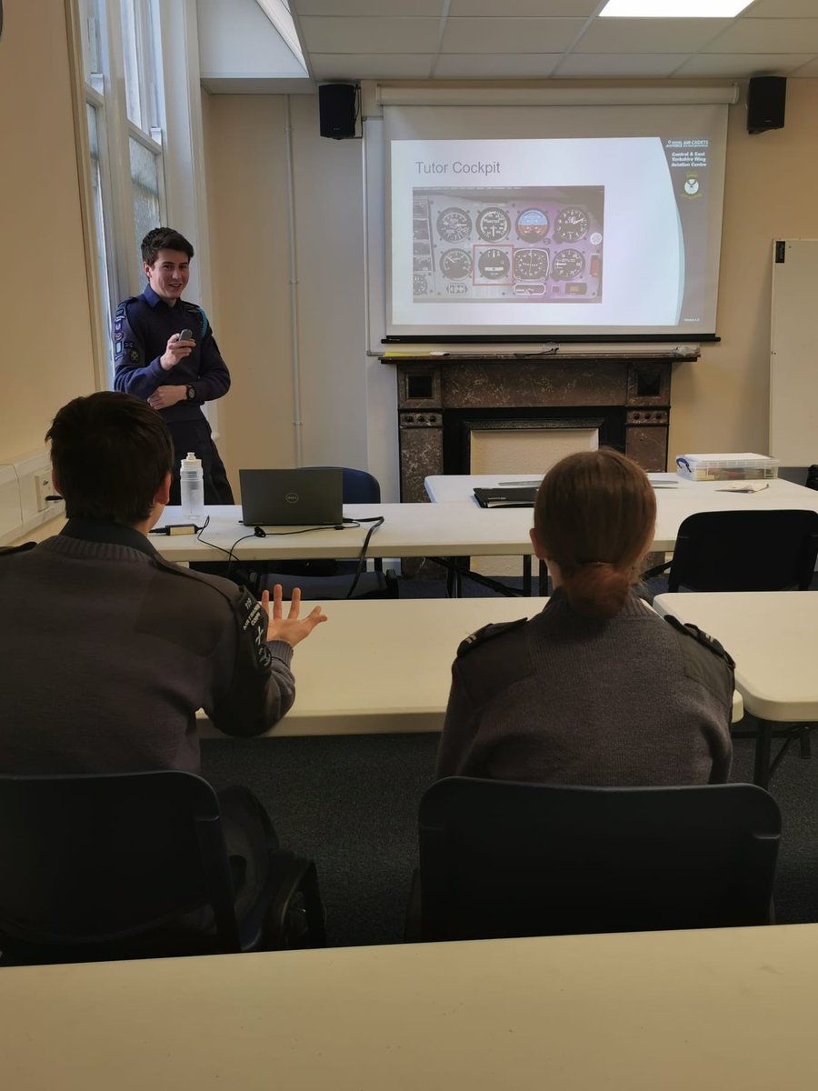 C & E Yorks Wing tweet media