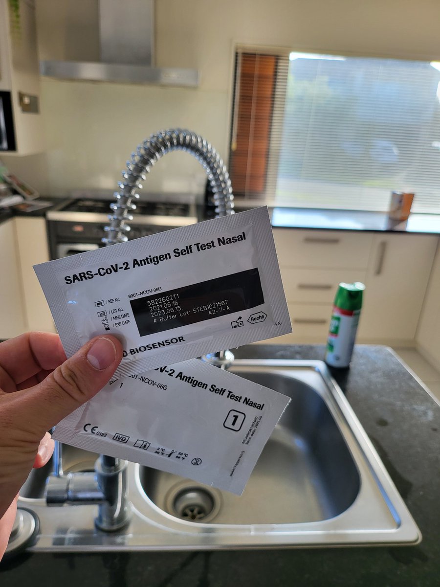 youtu.be/HxY1hZyNcpM
🎶"🐀 in mi kitchen wot am I gonner do?" 🎵