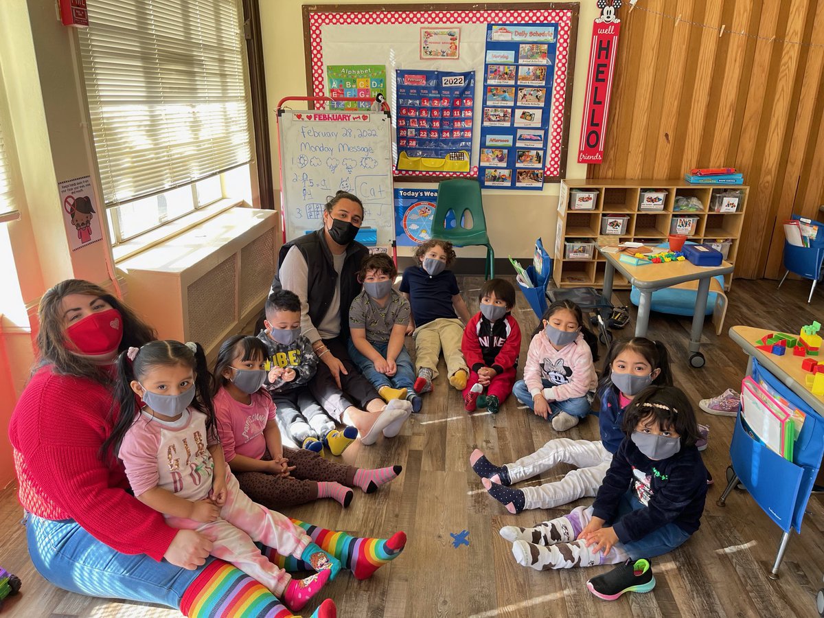mcdcnj's tweet photo. Read It Spirit Week! Silly Sock 🧦 Day! #headstart #ReadAcrossAmerica #readit #headstartcuties #headstartforward #enrollnow https://t.co/nJGvtnzDaM https://t.co/riW9E2InTF