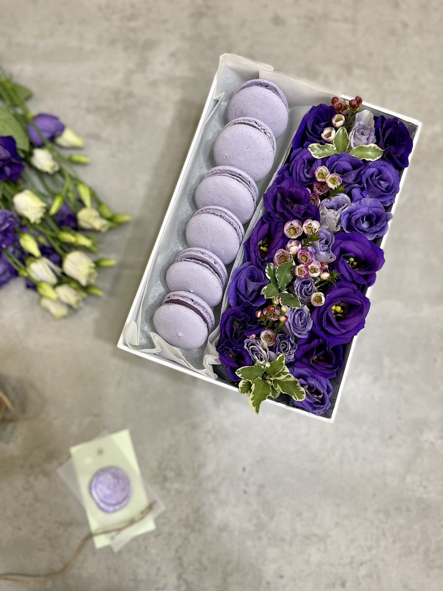 layla3adel's tweet photo. 𝑵𝒐𝒕 𝒚𝒐𝒖𝒓 𝒕𝒚𝒑𝒊𝒄𝒂𝒍 𝒎𝒂𝒄𝒂𝒓𝒐𝒐𝒏 𝒃𝒐𝒙💜 https://t.co/NFIbQFR2OO