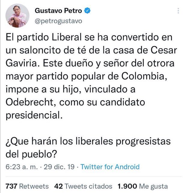 EverVargasMuoz6's tweet photo. @TiziRQ @GalloMatrix01 @petrogustavo El ex guerrillero pidiendo perdón, el pasado no perdona https://t.co/PzdJQ6fUgn