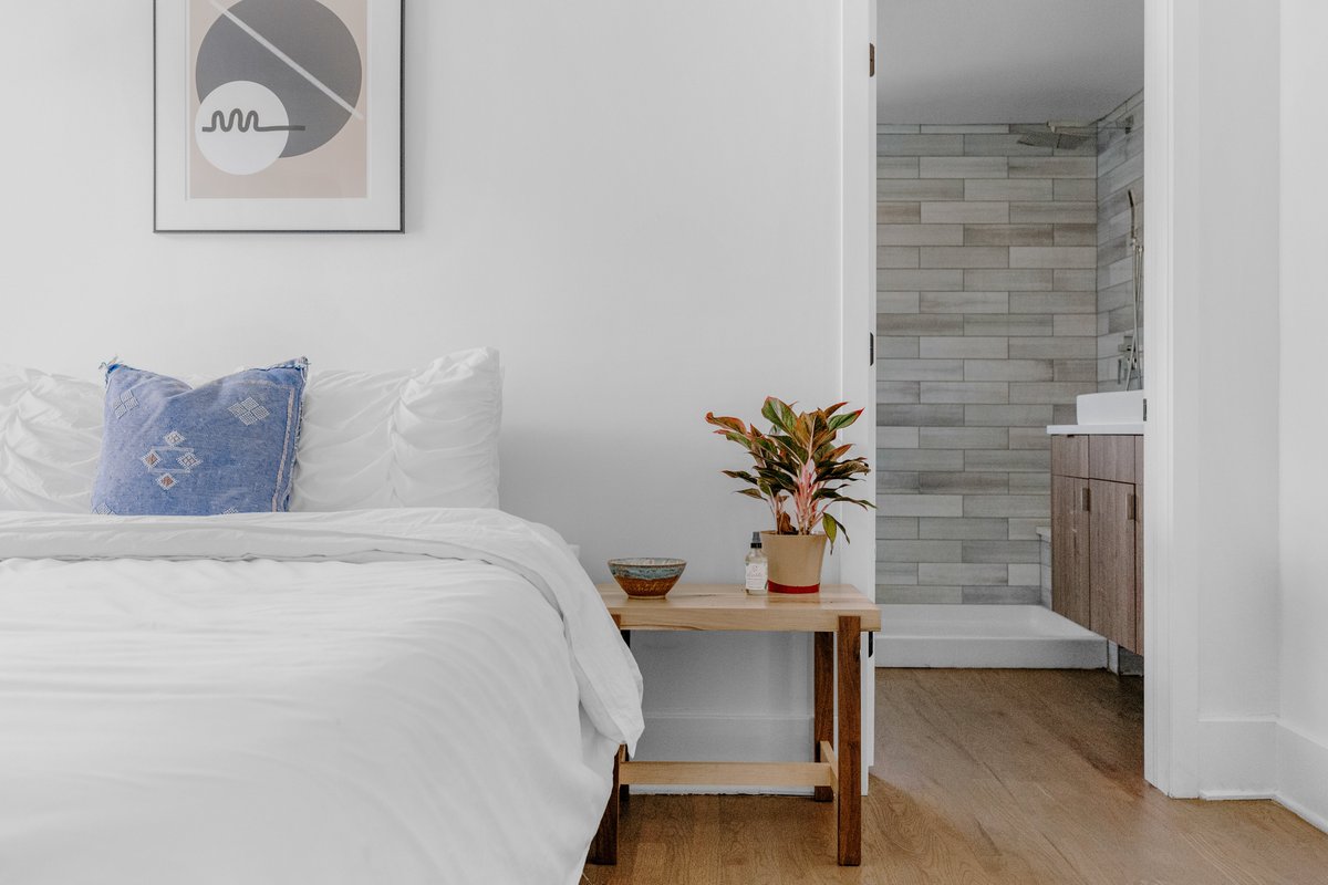 myclavis's tweet photo. Have you recently purchased a new home and are unsure where to start selecting furniture and what will pair correctly? Are you looking to update your current home's furniture with new and exciting items? We've got you covered-> https://t.co/DiHdJmRykb
#CreateWithClavis #DesignTip https://t.co/tfd5JXFN1B