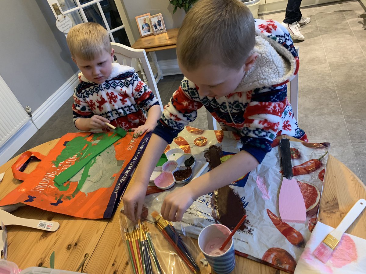 Chloe Hughes tweet media