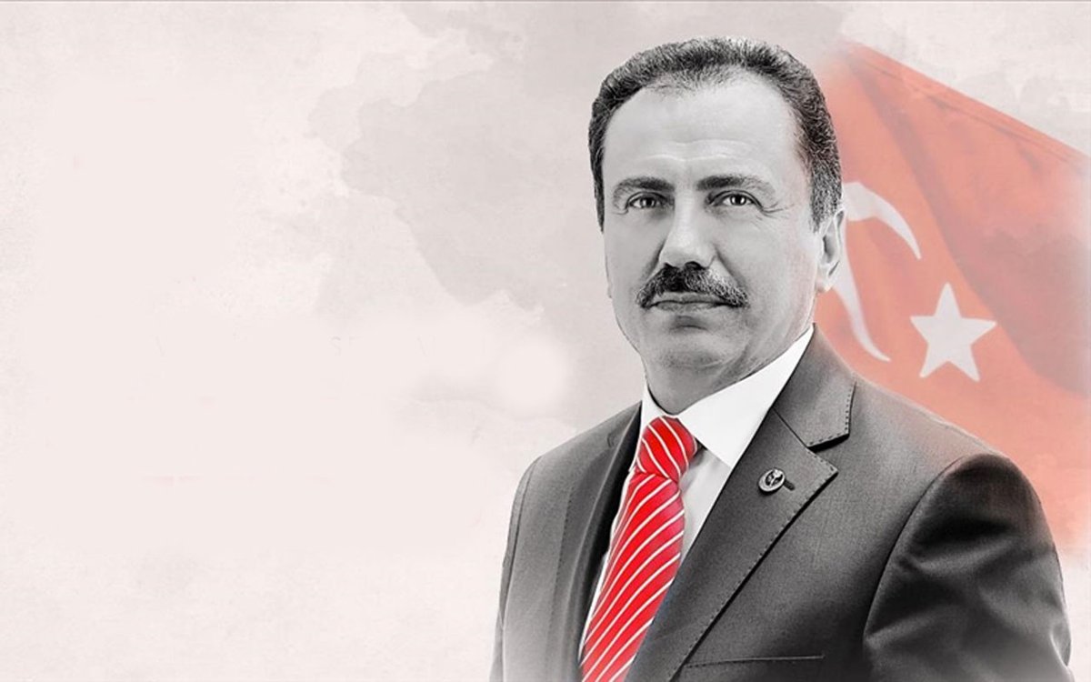 cnpltfatihyigit's tweet photo. #suriyelilere 
''Arap kültürünü İslamiyet sanmakla, Avrupa kültürünü medeniyet sanmakla aynı hatadır'' https://t.co/5KatzliqOo