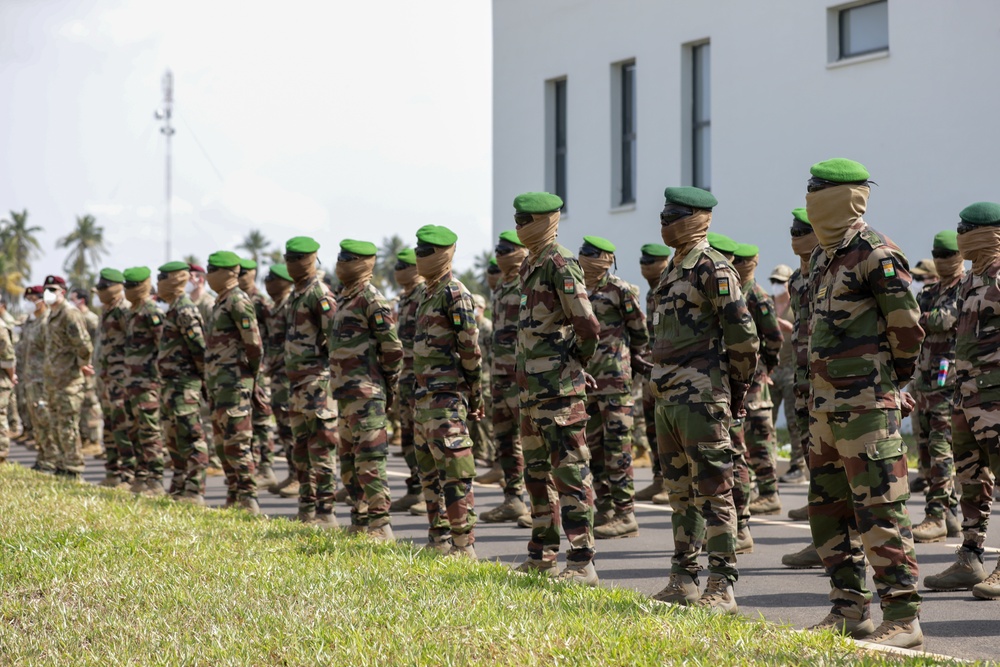 USSOCAF's tweet photo. Today concludes #Flintlock22. The U.S., @NATO_SOF allies, & #Africa #Partner nations participated in the closing ceremony wrapping up a successful exercise. @USSOCAF thanks their partner nations for their strong showing. https://t.co/BVIyzNPxg1