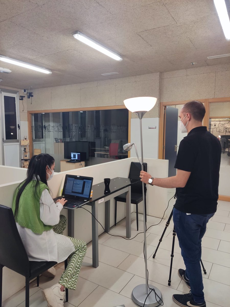 ¿Sabes que han estado haciendo esta tarde nuestros alumnos del Máster en Robótica y Sistemas Inteligentes? 🧐🧐

#robotica #unileon