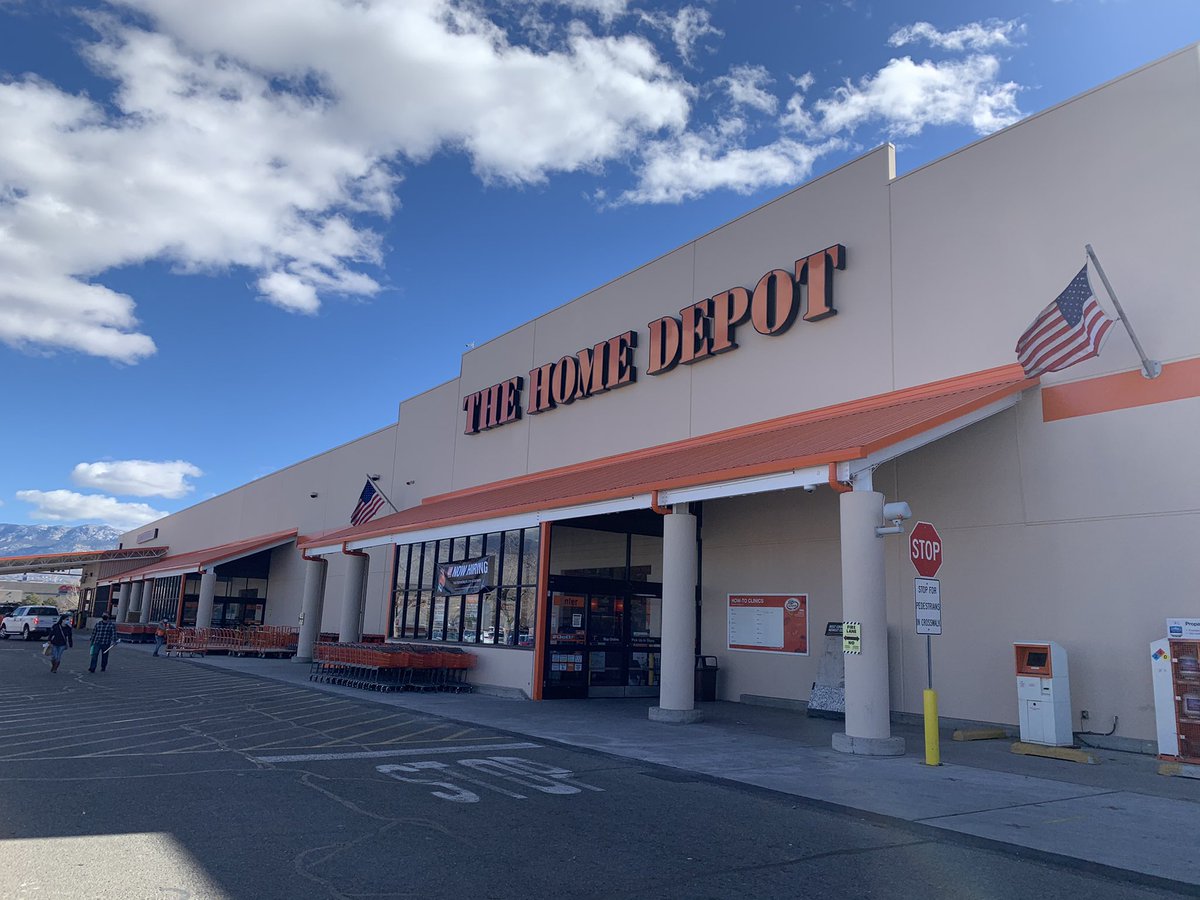 Sarah Monaco tweet media