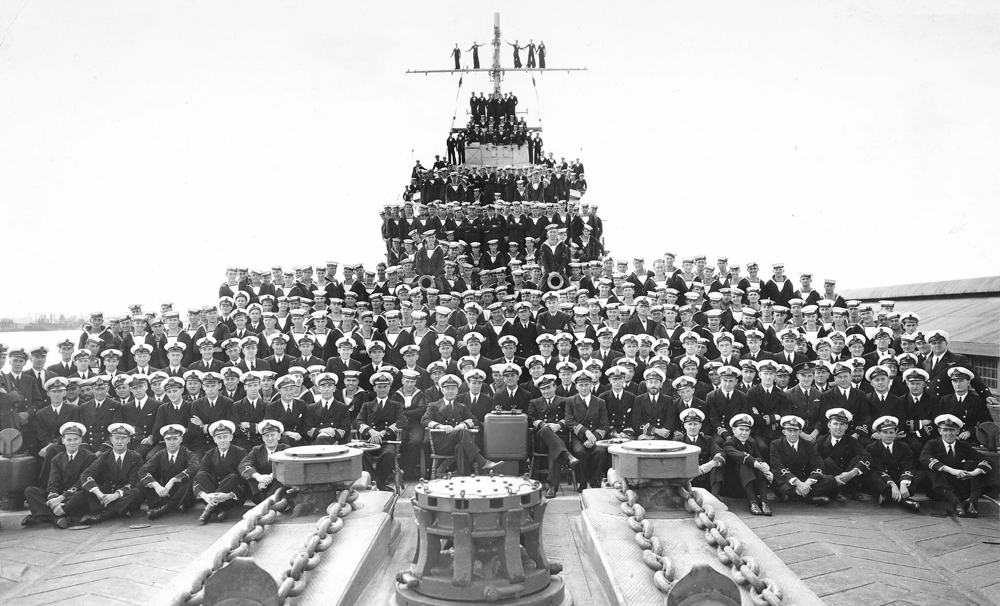 #HMASPerth I was lost in the Battle of the Sunda Strait #OTD in 1942 with the loss of 353 crew. Many of her survivors endured years of captivity as Prisoners of War. An example of courage, determination and self-sacrifice for #AusNavy generations that follow. #LestWeForget