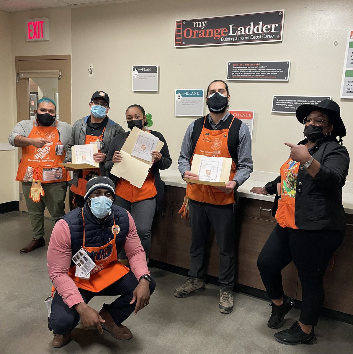 donaldogriffith's tweet photo. Presenting a formal invitation to a few of our candidates for the In-Store Development program. https://t.co/eO79So6tJ9