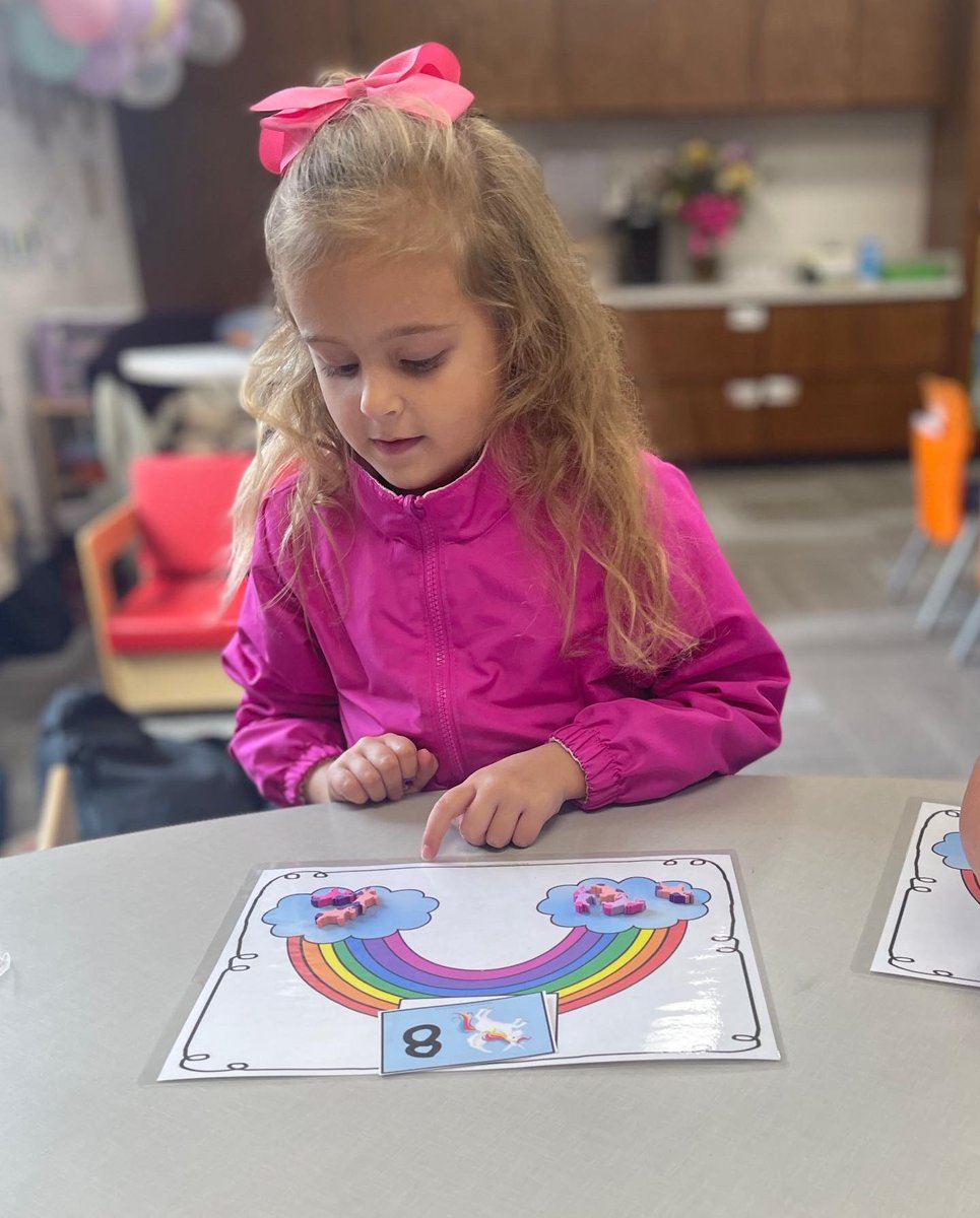 TaylorBocook's tweet photo. Practicing decomposing numbers today in small group! 🦄🌈➕➖ https://t.co/gewodz2N6T