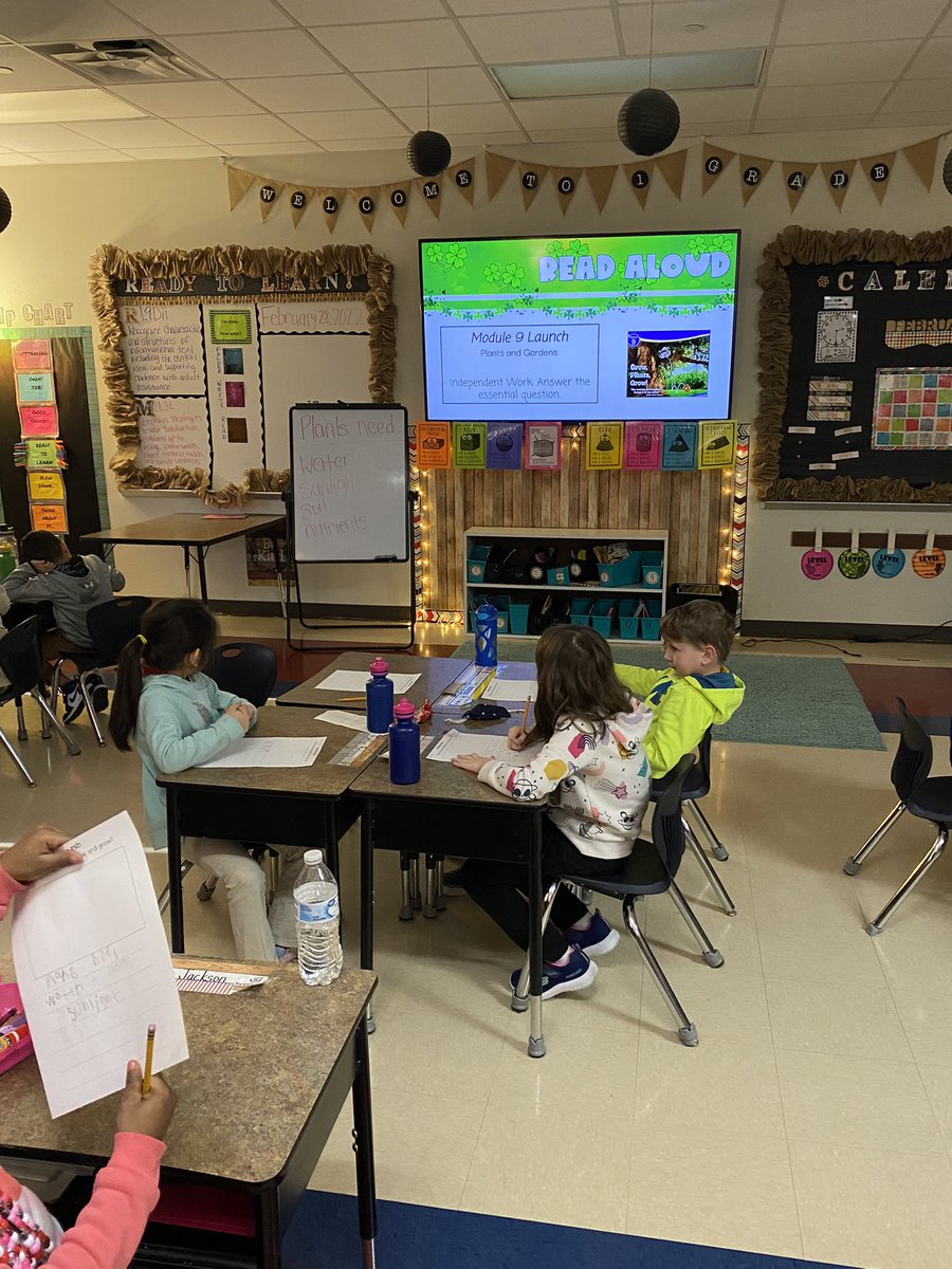 MsReyno68714725's tweet photo. Today we launched Module 9 in reading! My goal for Texas Reading Academies currently is incorporating writing into reading. My students did an awesome job with that today! Canβt wait to see what we learn about plants this module! #mckALLin #mesquiteisd #texasreadingacademies https://t.co/MvbEjqjCks