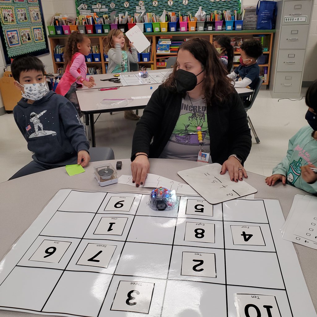 mrslsmithGPES's tweet image. #GoGPGators @GoshenPostES #kinderscode