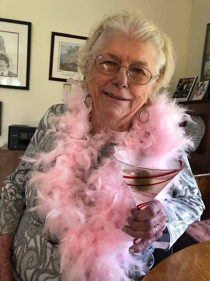 thegrandwilm's tweet photo. 🎉🎉 Happy 90th Birthday to the Grand Dame herself, our Othell Heaney! Othell has been The Grand and The Playhouse's House Manager for more than 30 years and we couldn't do it without her! Send her your birthday wishes to her in the comments below! We love you Othell! 🎂🎂 https://t.co/LgJB4rzzAE