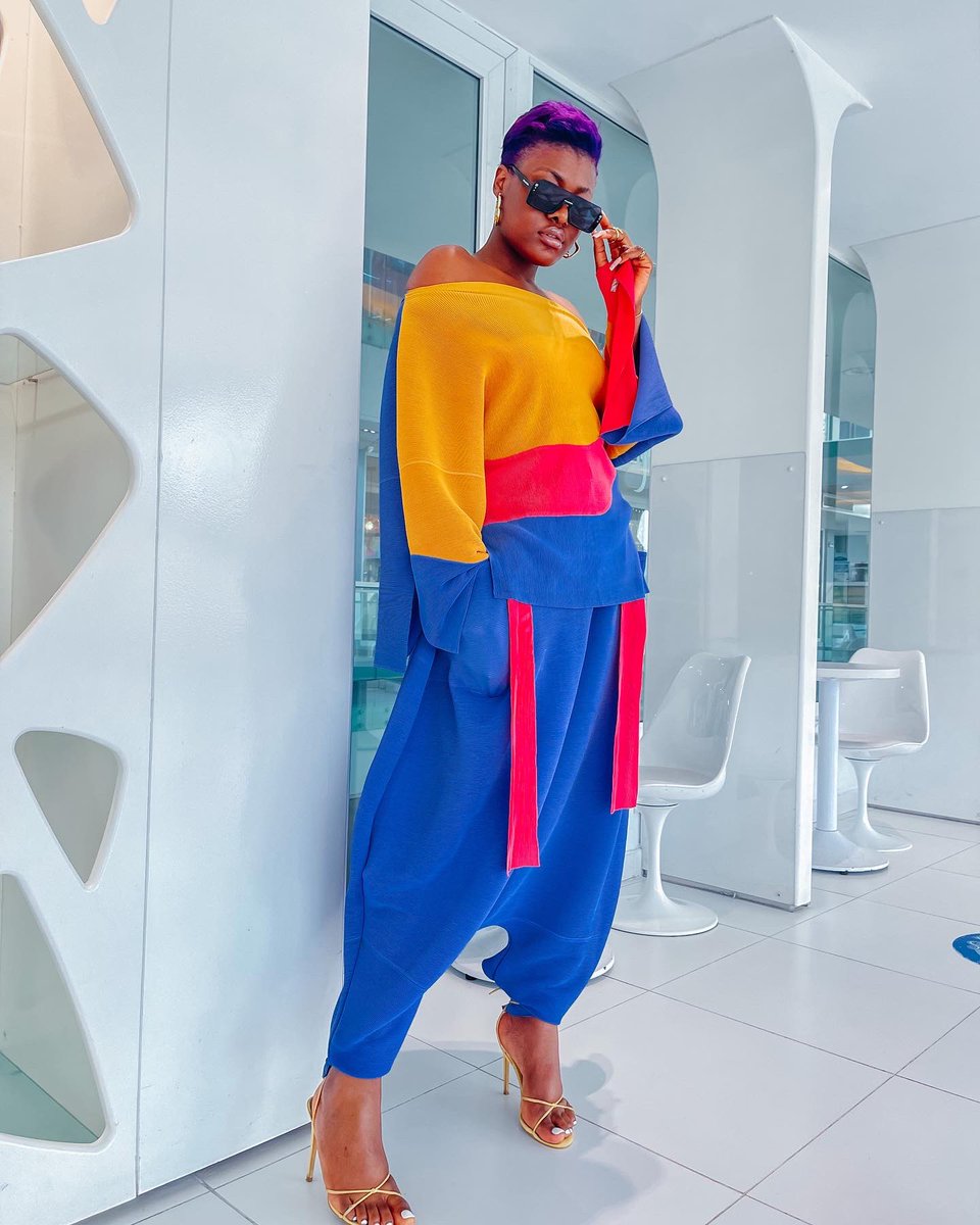 alex_unusual's tweet photo. Been a while guys. Monday was colorful 💜💙❤️💞 https://t.co/Zc7IWpfb5V